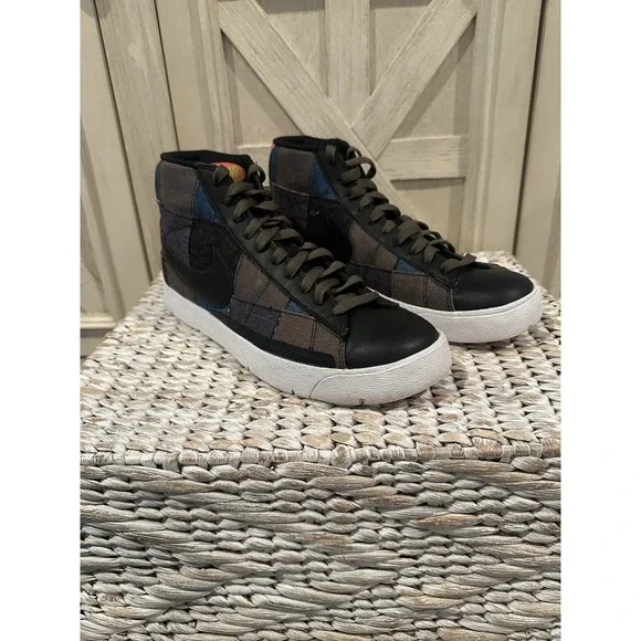 EUC Nike Blazer Black Super Blazer High Premium 316382-002 Rare 2007 Size 9 - Picture 2 of 9